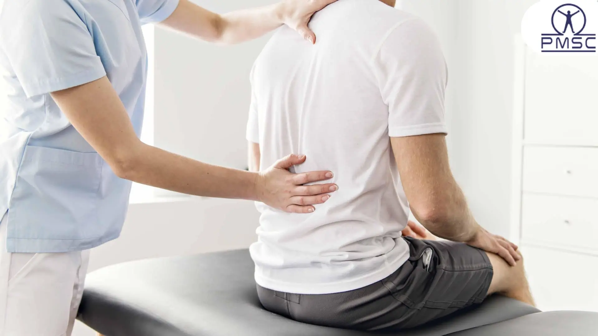  العلاج الطبيعي لآلام الظهر والعمود الفقري في عمان